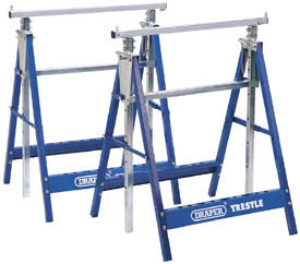 PAIR OF TELESCOPIC SAW HORSES OR BUILDERS TRESTLES