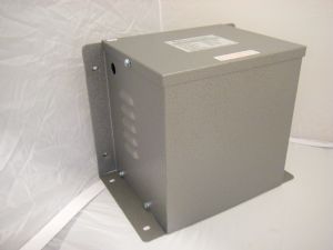 1.5kVA 240v to 110v Wall Mounted Electrical Transformer     bigs stocks